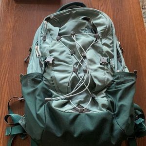 North face borealis 27L backpack for women